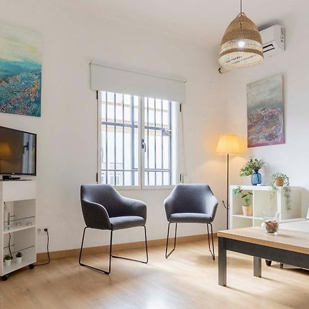 Apartamentos Los Remedios Sevilla Kültér fotó